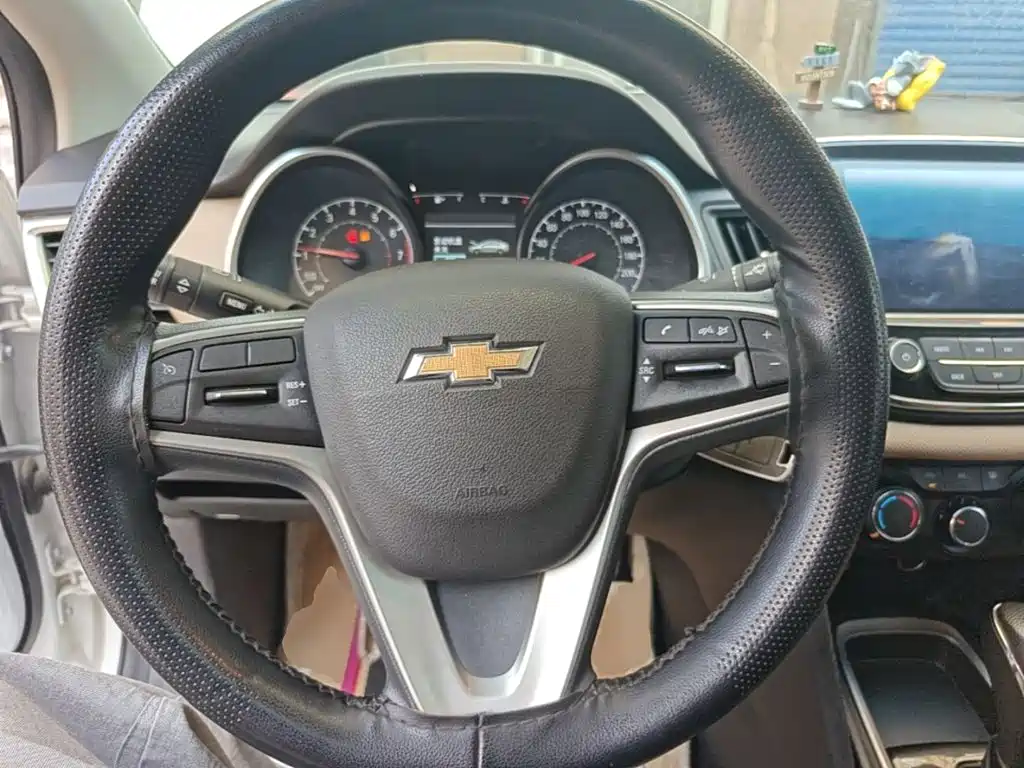 Chevrolet Monza — миниатюра 11