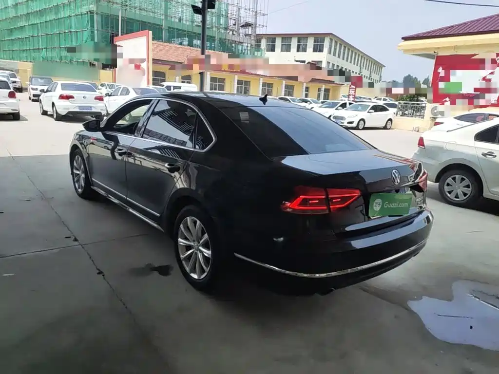 Volkswagen Passat 2017 330TSI DSG