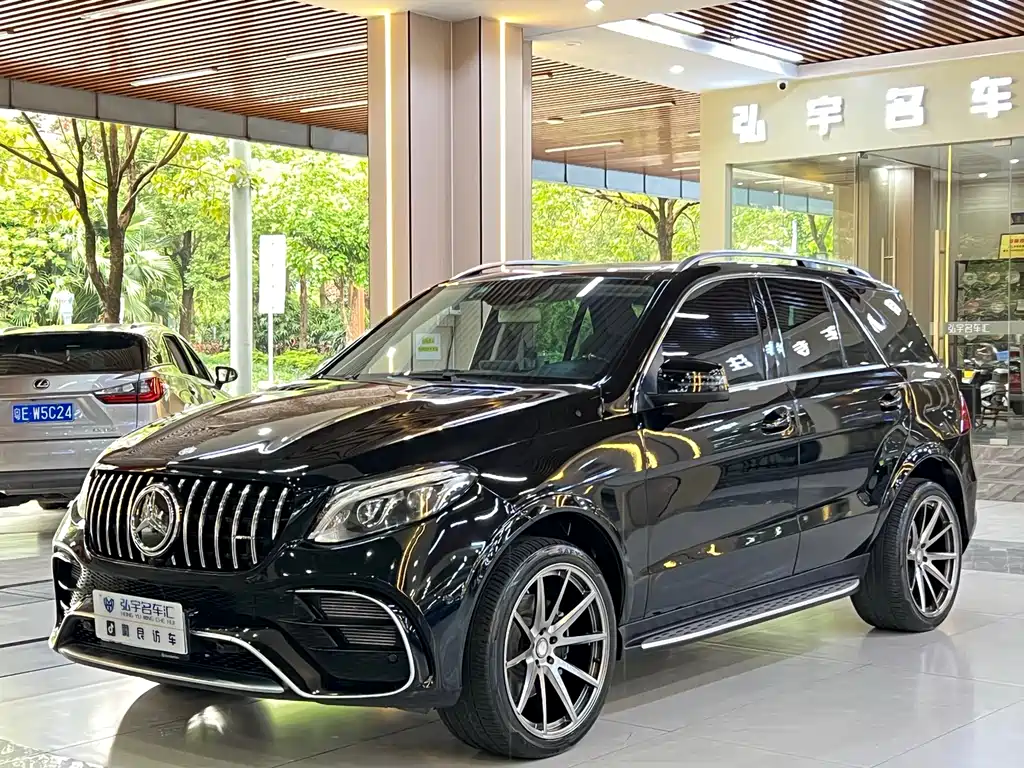 Mercedes-Benz GLE 2016