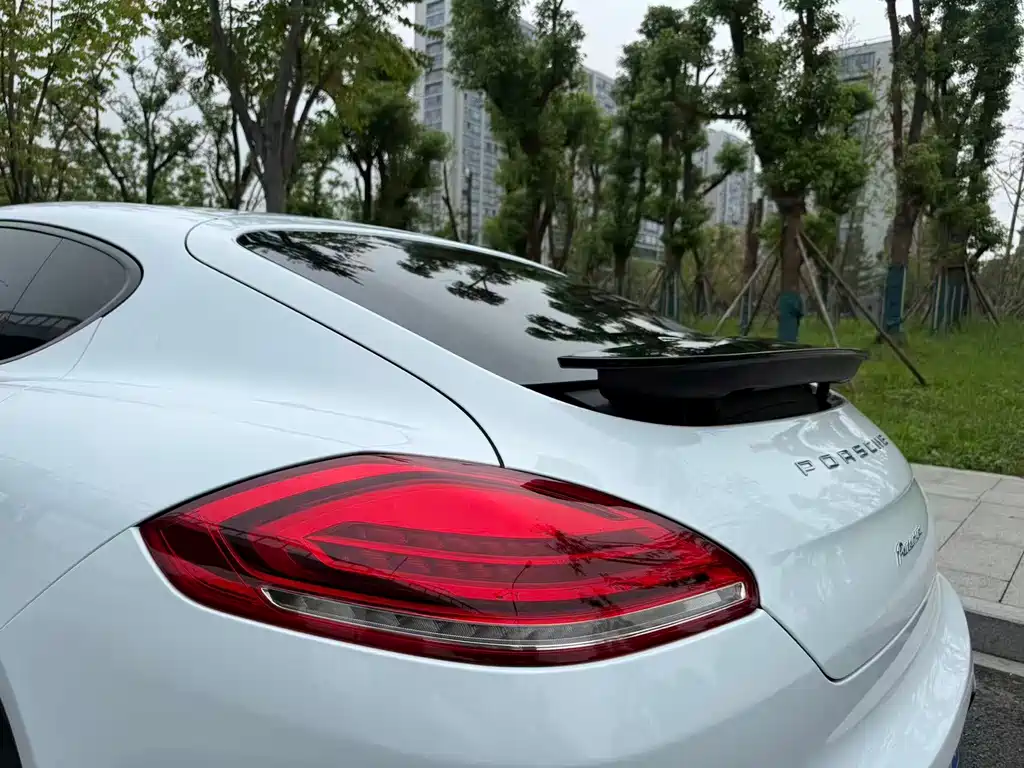 Porsche Panamera — миниатюра 5
