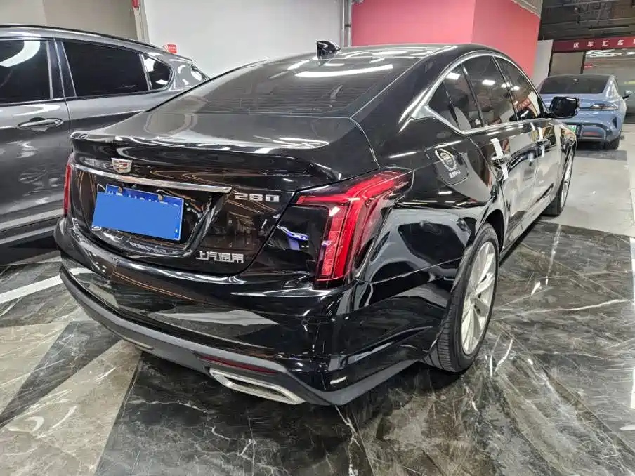 CADILLAC CT5