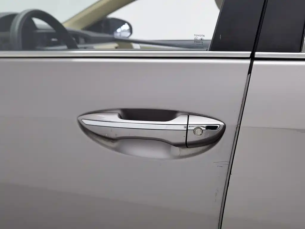 Toyota Corolla — миниатюра 18