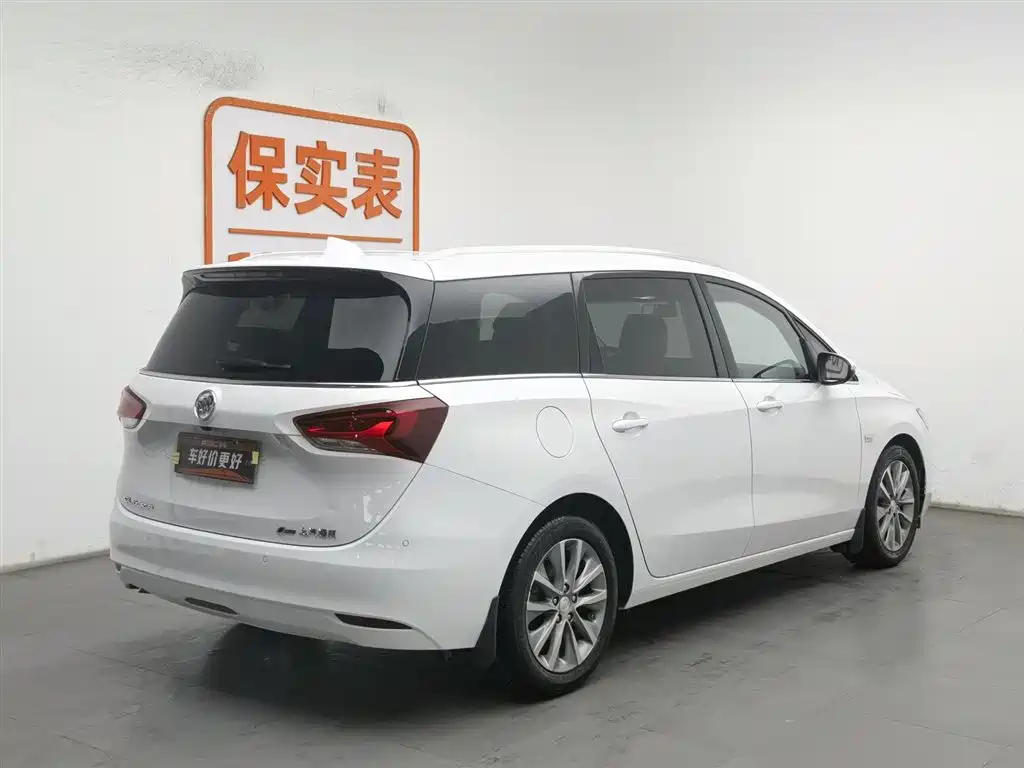 Buick GL6 2021 323T Luxury