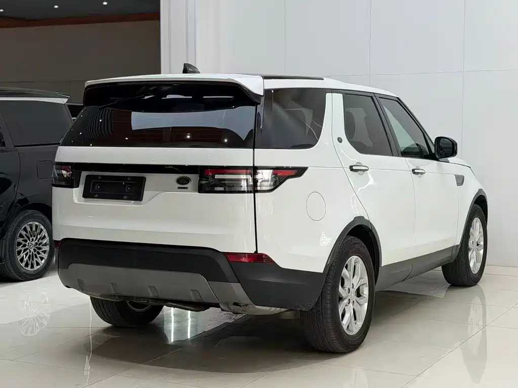 Land Rover Discovery 2017 3.0 SC V6 SE