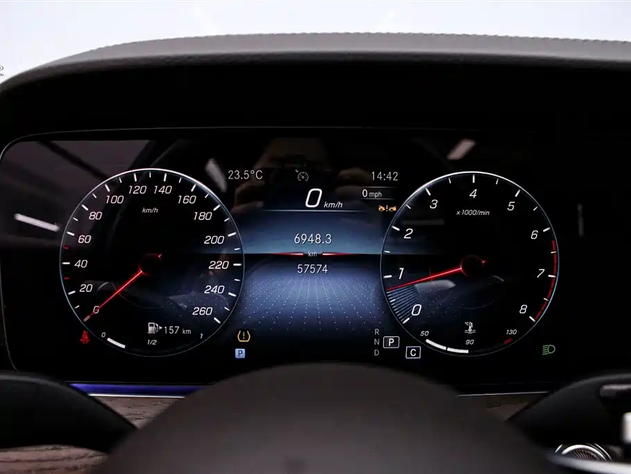 Mercedes-Benz E-Class E 2023 E 300 L Fashion
