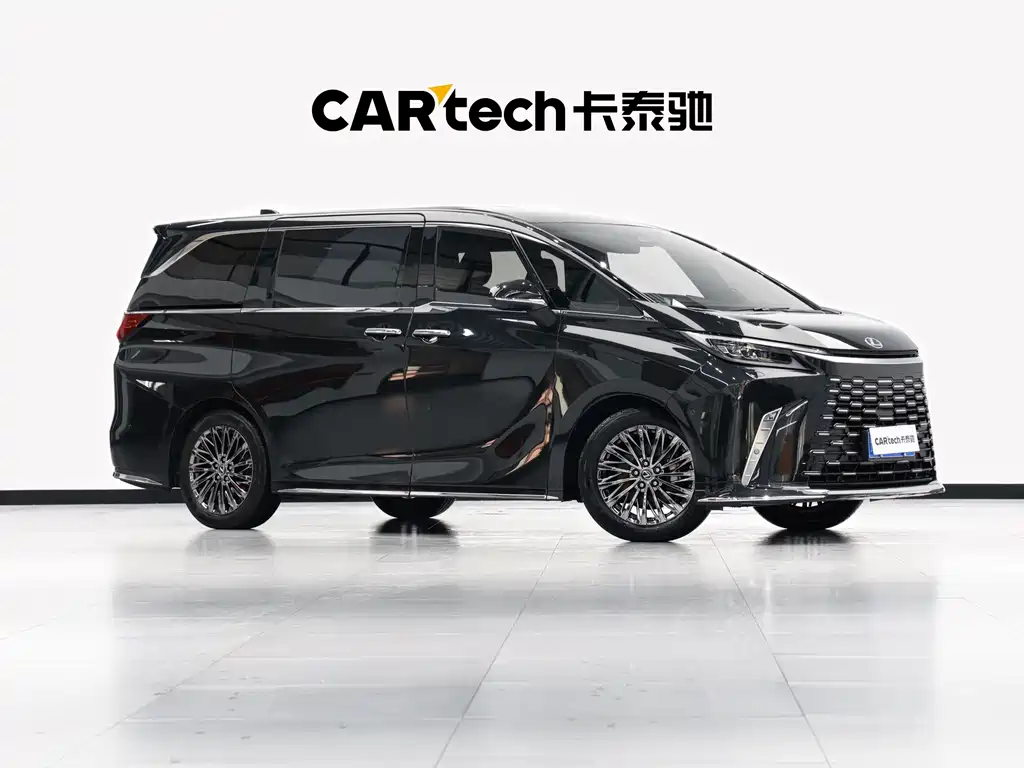 Lexus LM 2025 350h мест