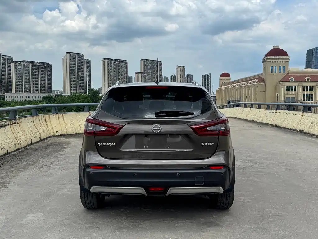 Nissan Qashqai — миниатюра 15
