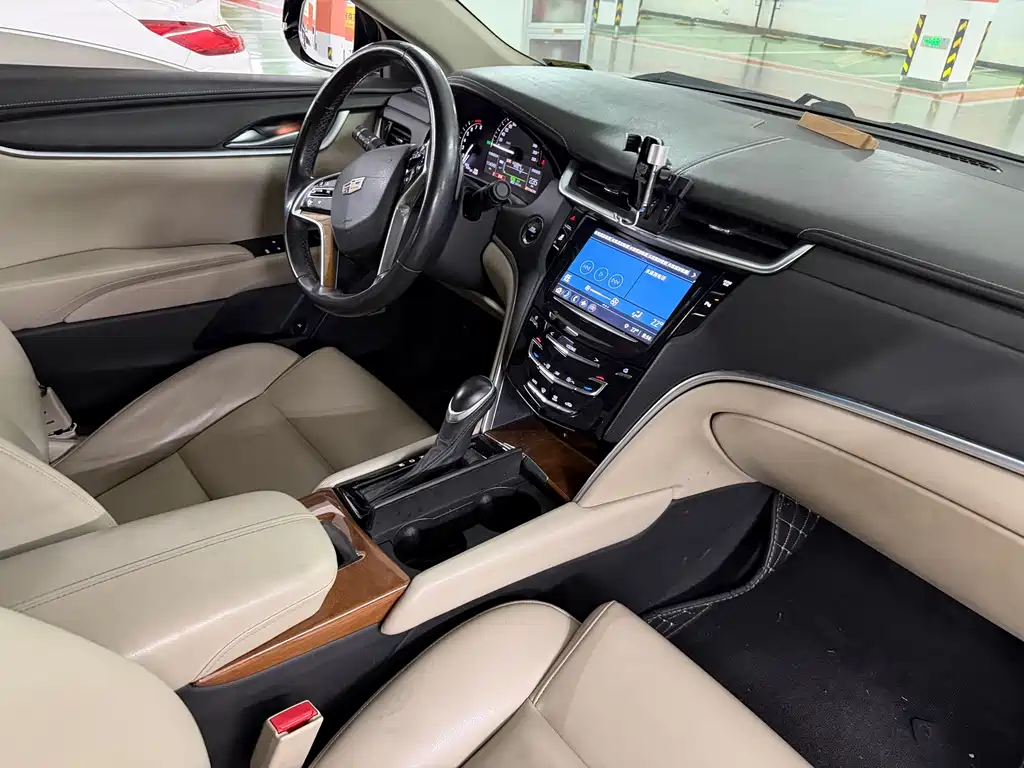 Cadillac XTS — миниатюра 9
