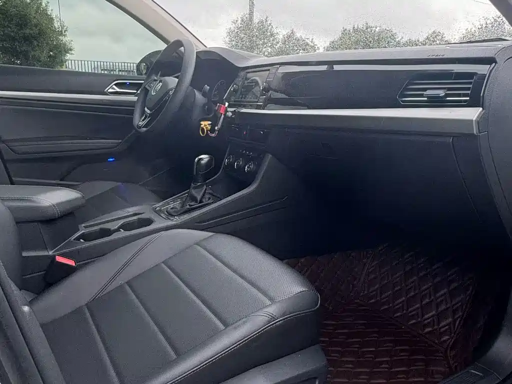 Volkswagen Lavida 2019 1.5L AT Comfort VI