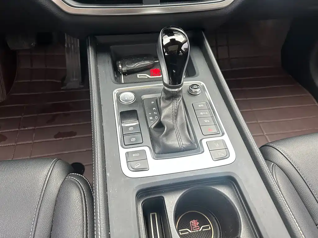 BYD Tang — миниатюра 10
