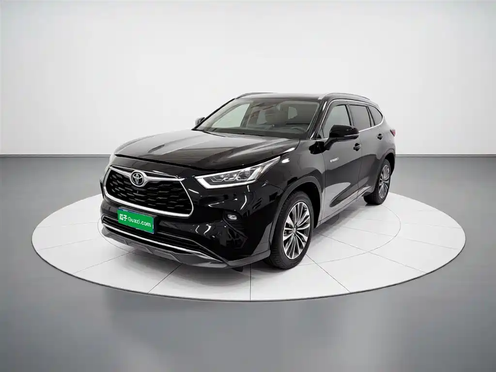 Toyota Highlander 2021