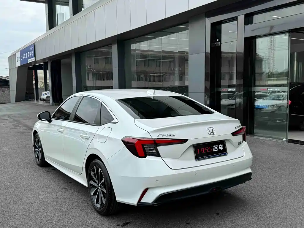 Honda Integra 2025 240TURBO CVT