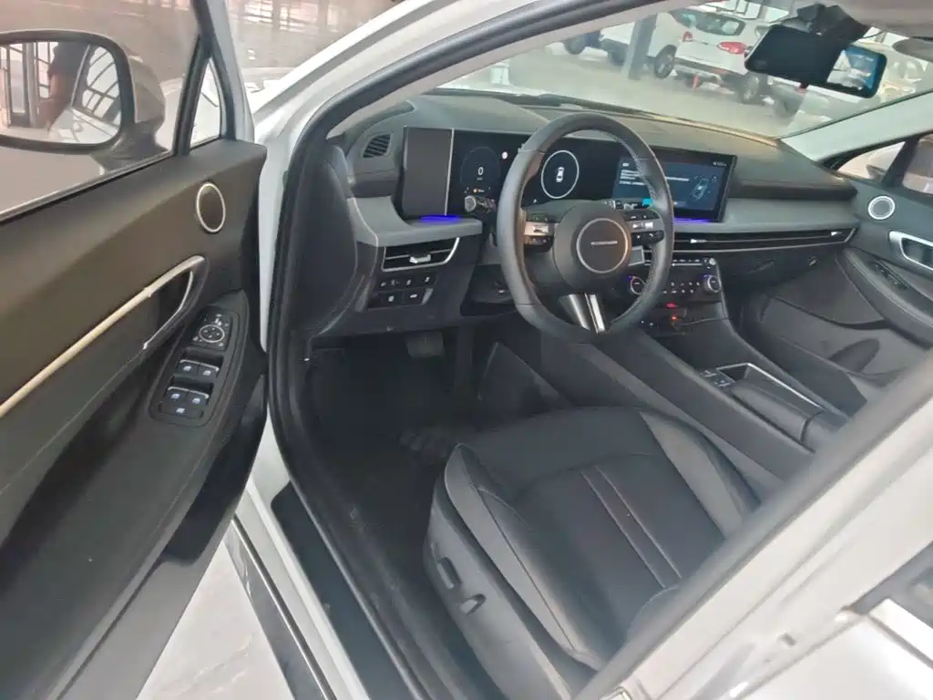 Hyundai Sonata — миниатюра 16