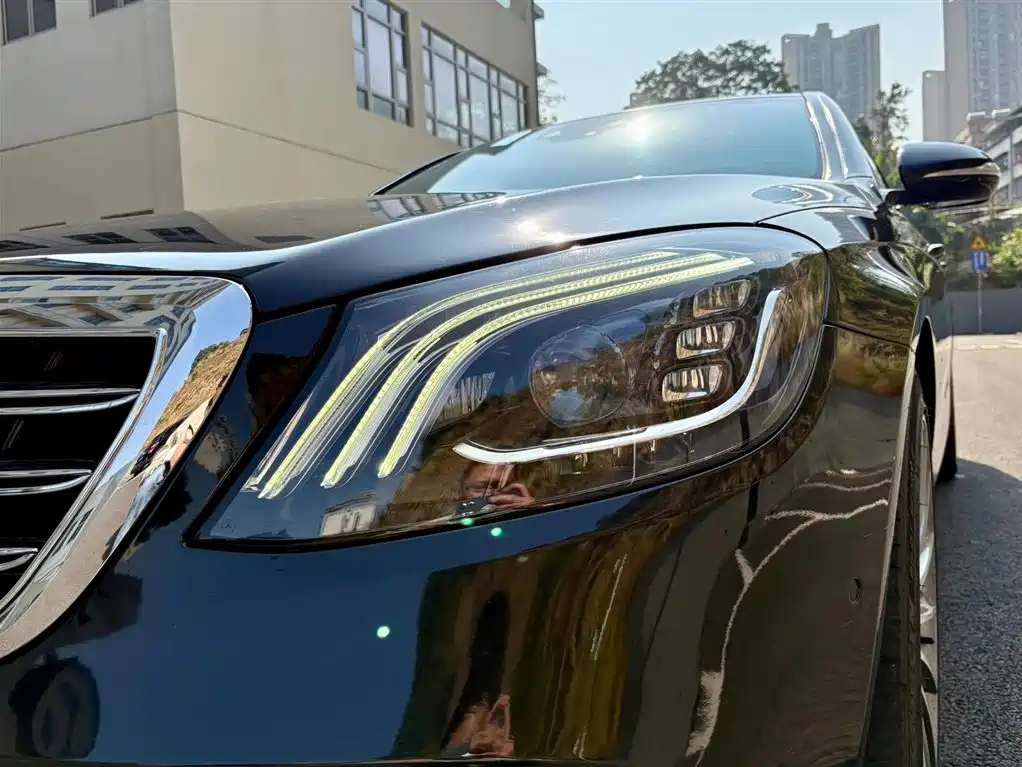 MERCEDES-BENZ S CLASS