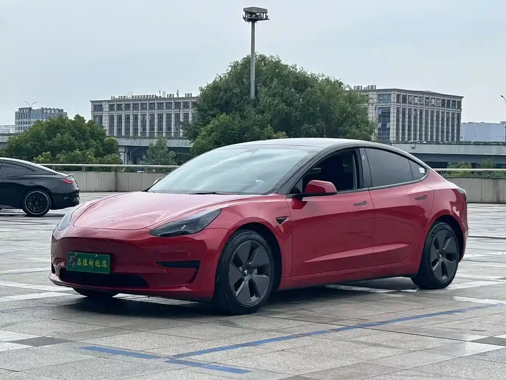 Tesla Model 3 2022 RWD Drive Dynamic Edition