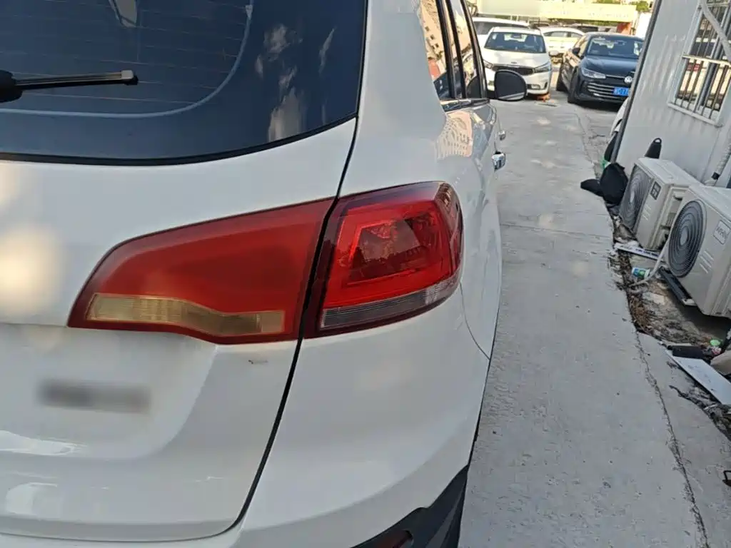 Zotye X5 — миниатюра 8