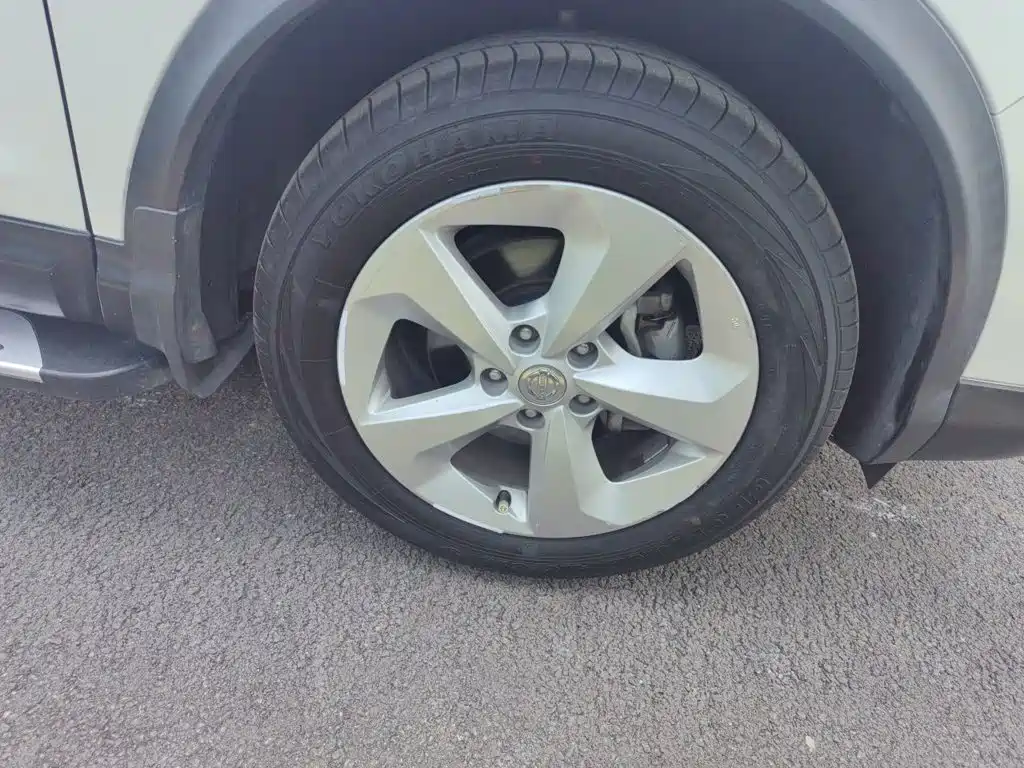 Nissan Qashqai — миниатюра 8