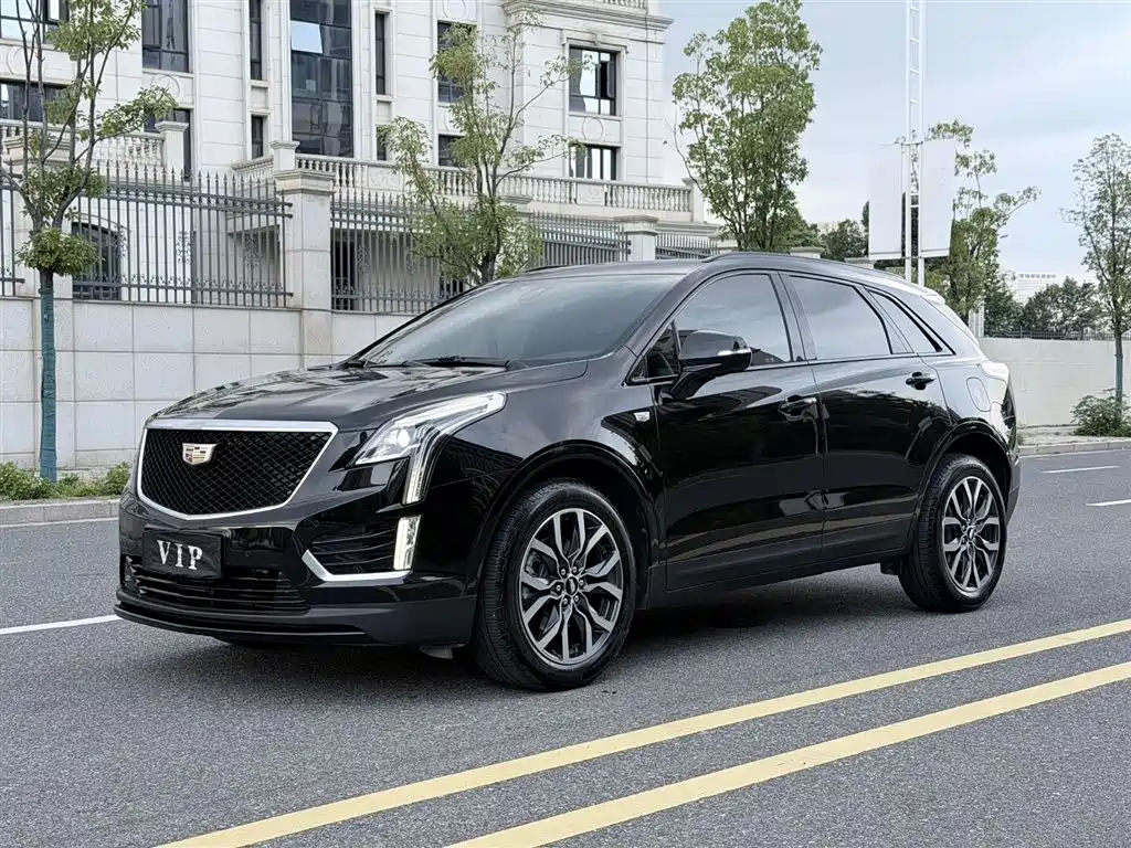 凯迪拉克XT5 2021款 2.0T 四驱尊贵型