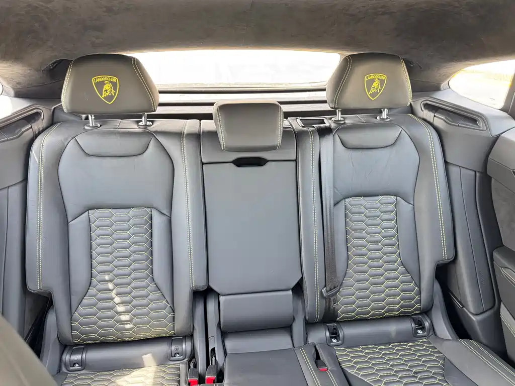 Lamborghini Urus — фотографии объявления, Фото 19