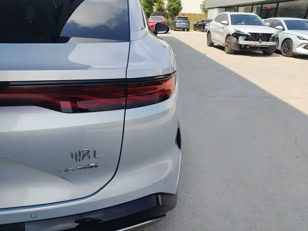 BYD Han L 2025 EV Flagship