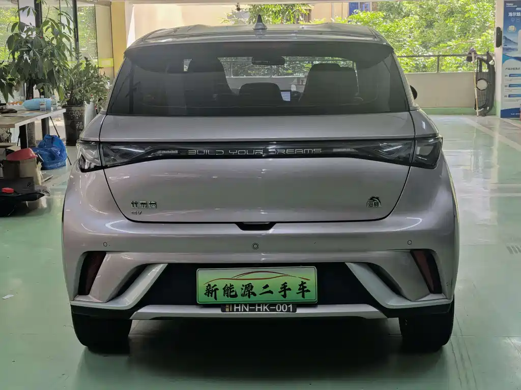 BYD Dolphin - фото 8