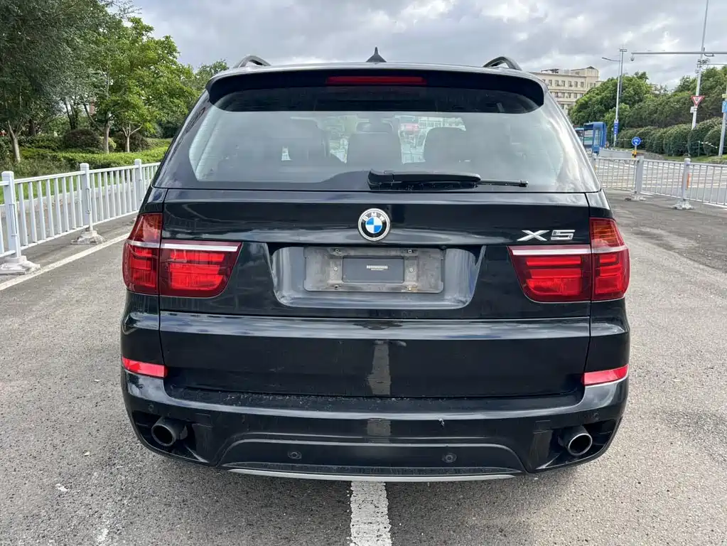 BMW X5 (Import) — миниатюра 13