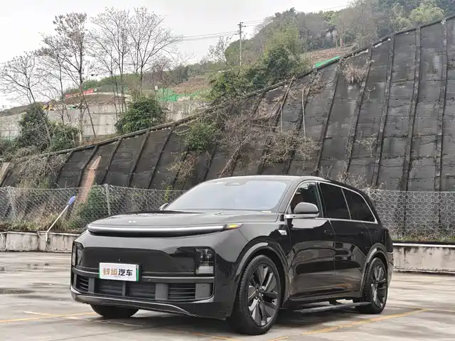 Li Auto IDEAL L9 2024