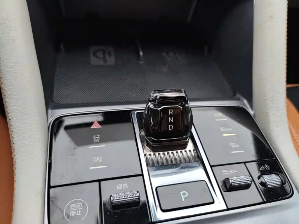 BYD PLUS New Energy — миниатюра 14