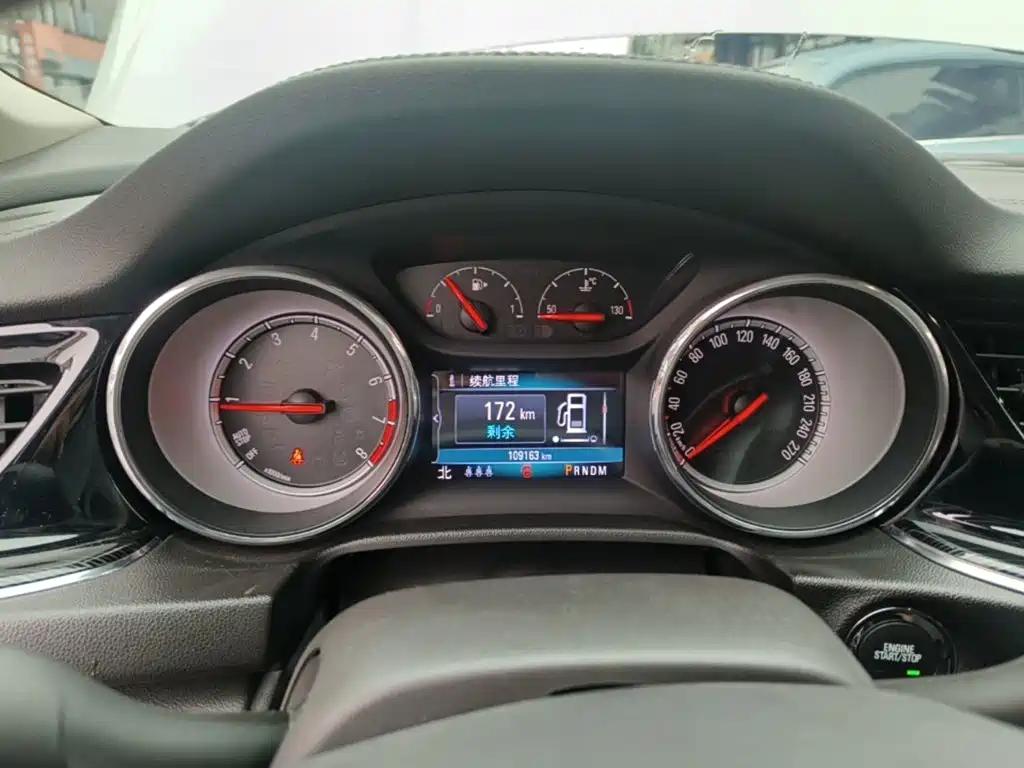 Buick Regal — миниатюра 12
