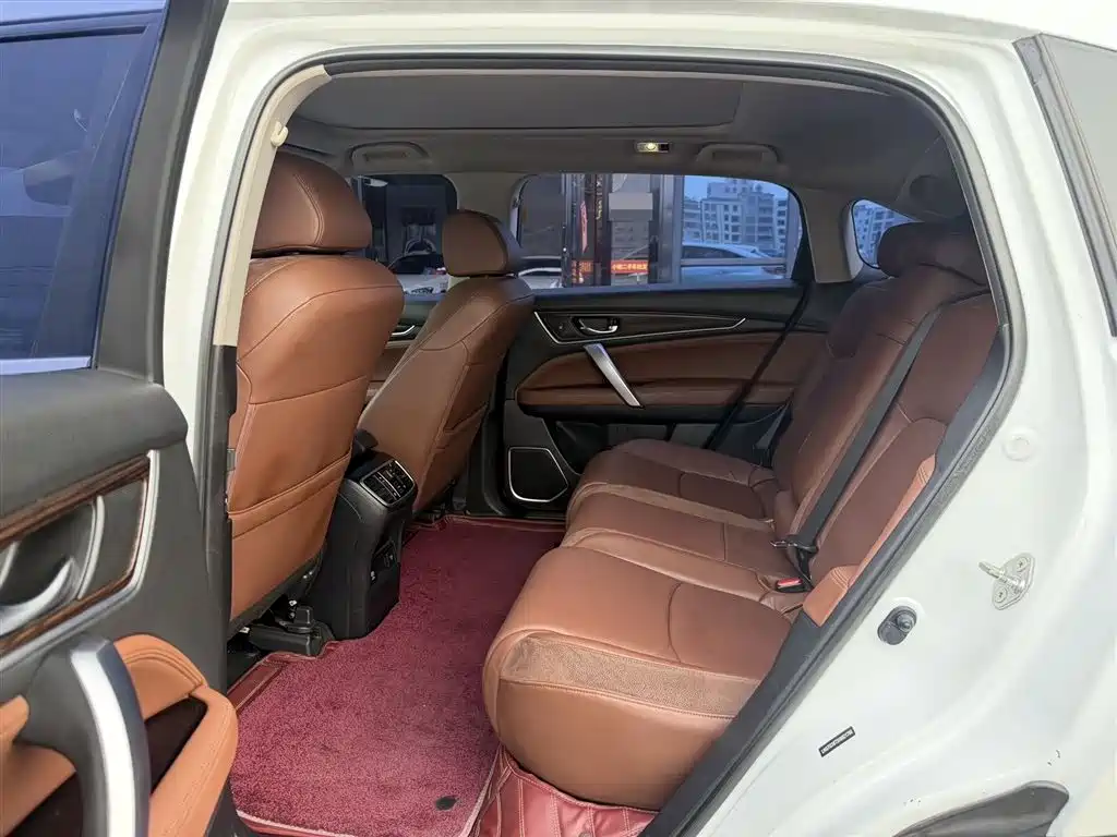 Honda Avancier 2017 370TURBO Premium