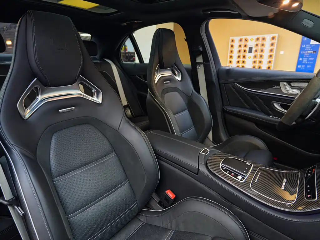 Mercedes-Benz E-Class AMG — миниатюра 18