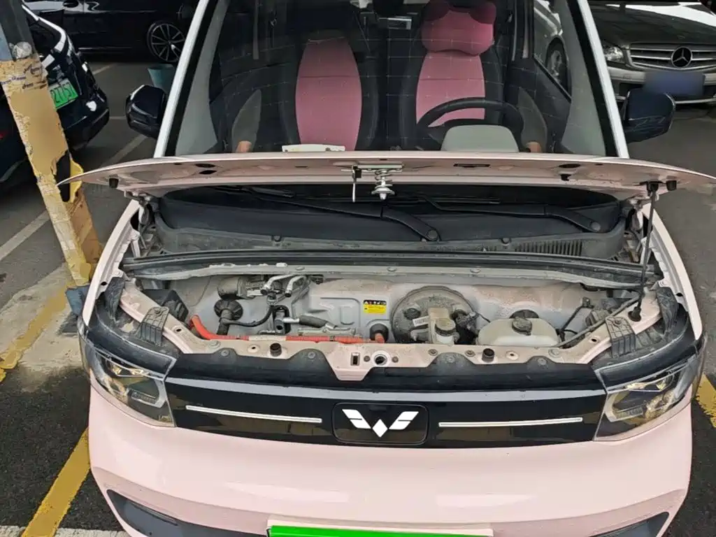 Wuling MINIEV — миниатюра 20