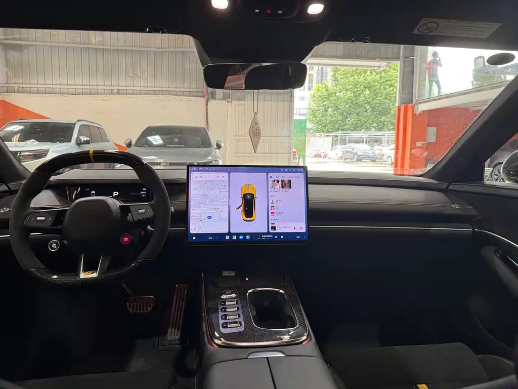 Xiaomi SU7 Ultra 2025 Ultra