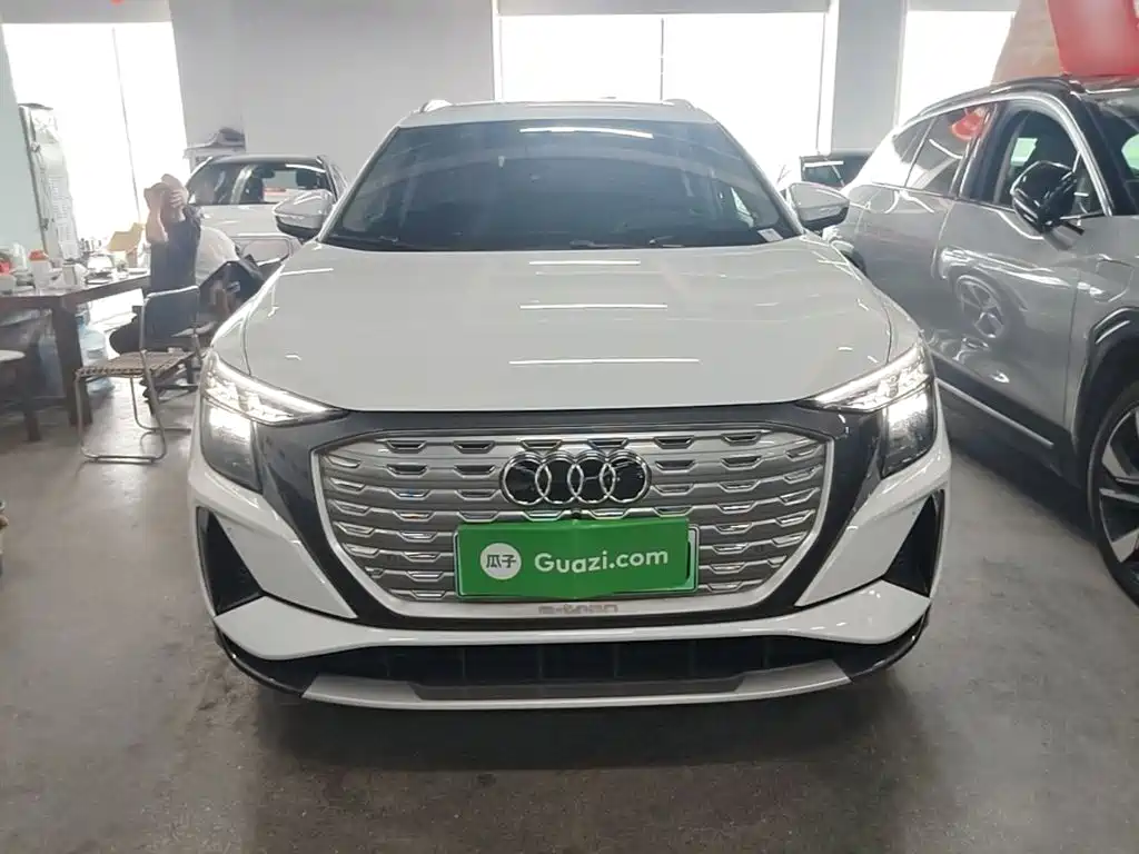 Audi Q5 e-tron 2023 40 e-tron