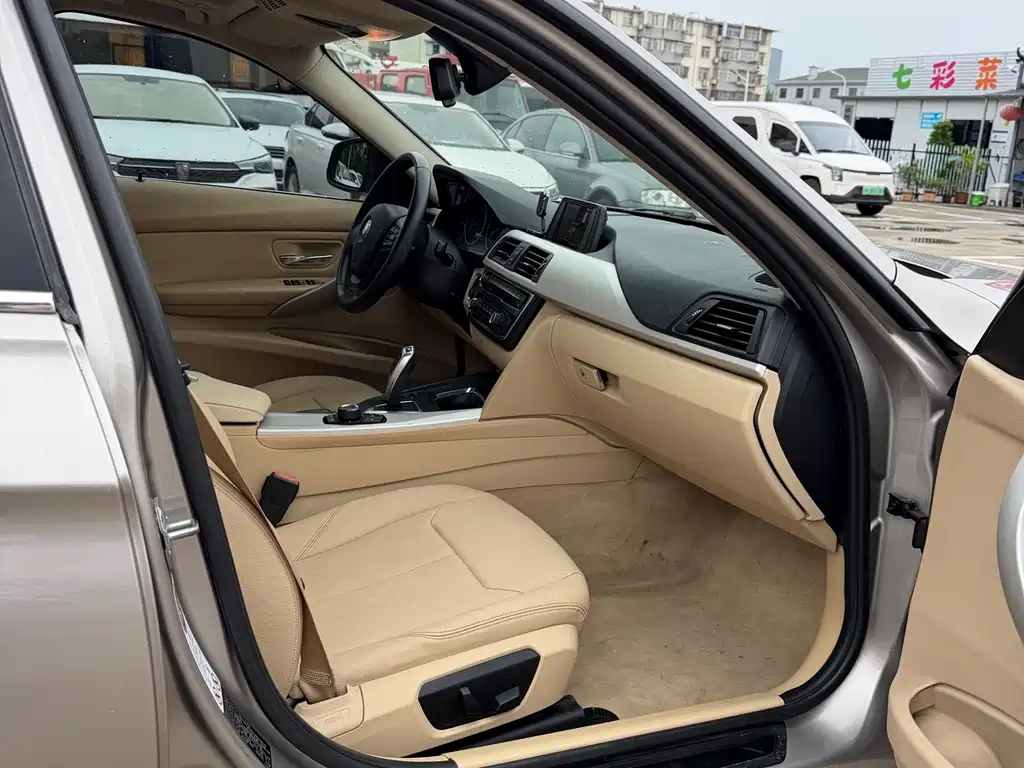 BMW 3 Series — миниатюра 9