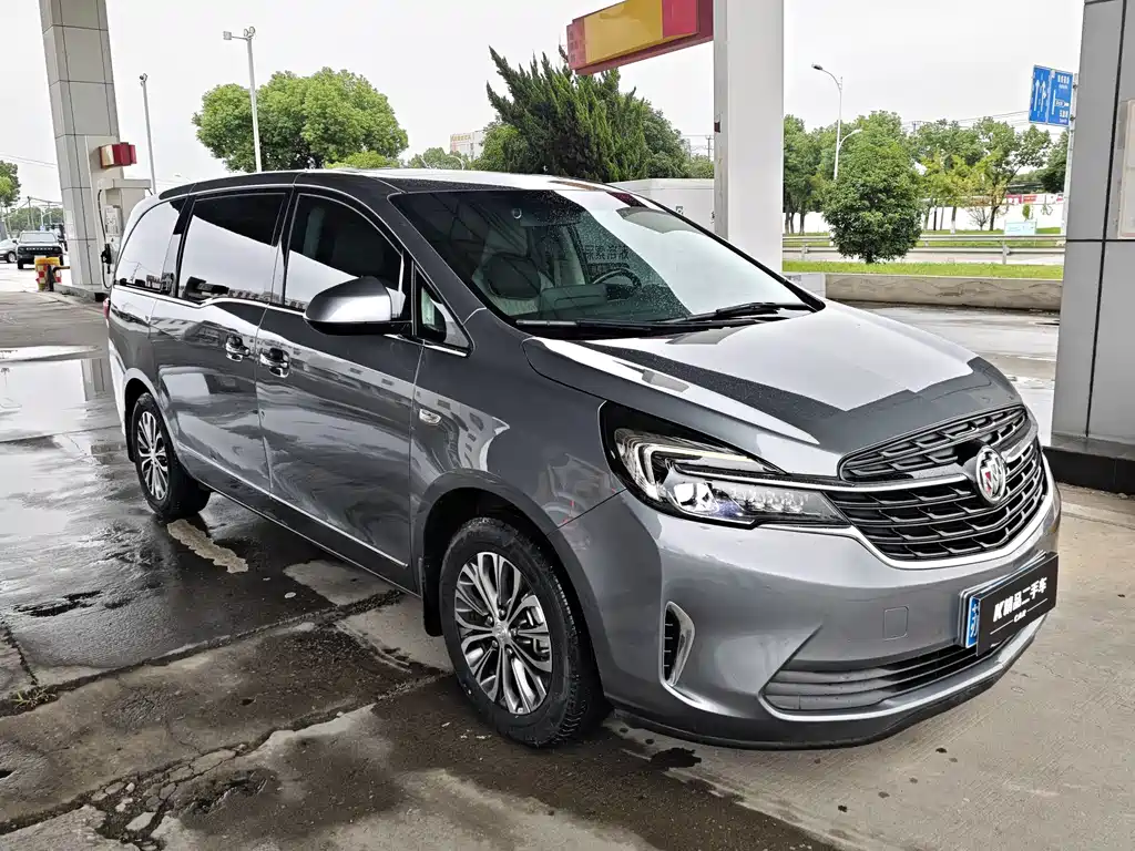 Buick GL8 — миниатюра 3