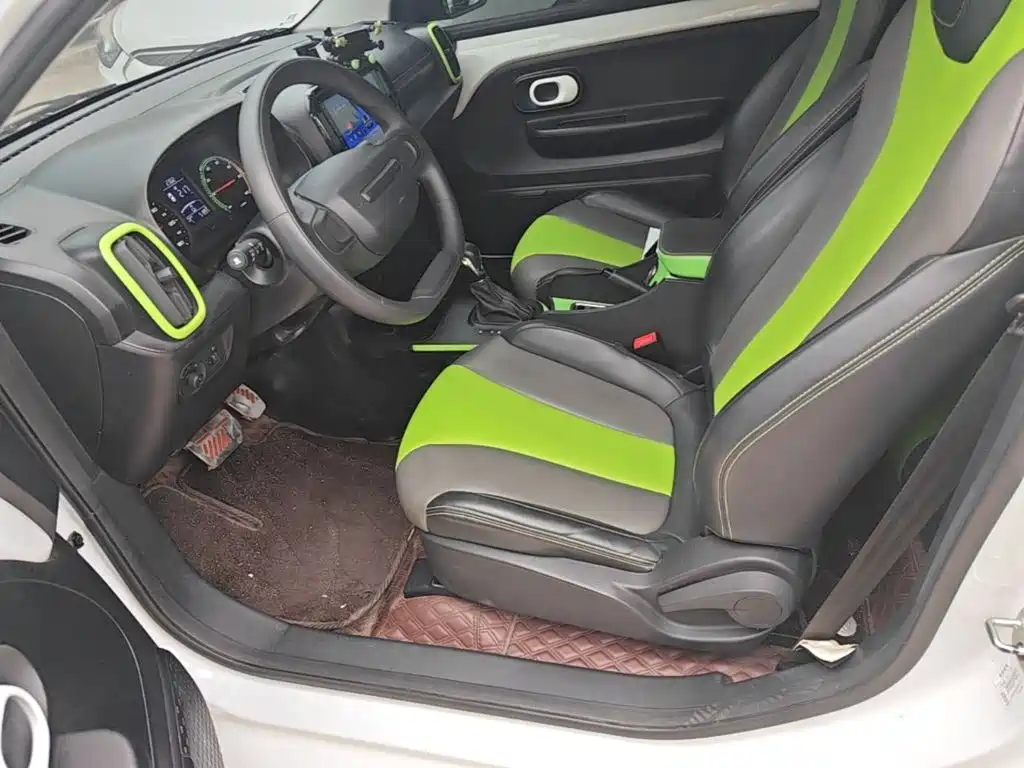 Roewe Clever — миниатюра 15
