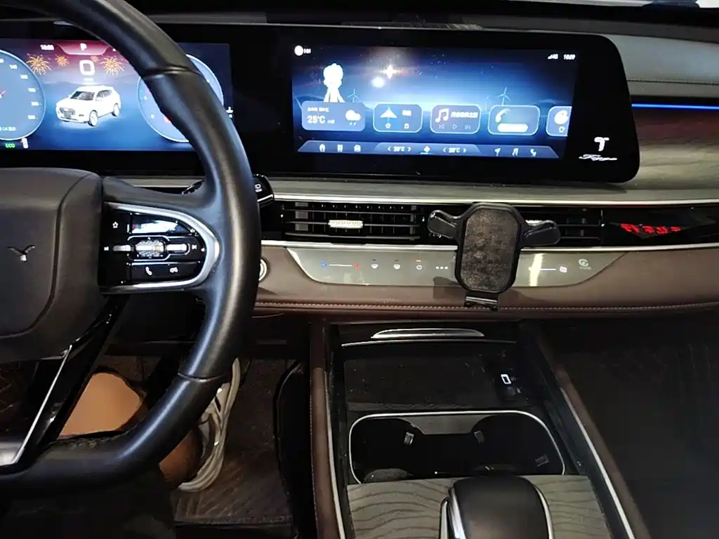 Chery Tiggo 8 PLUS — миниатюра 10