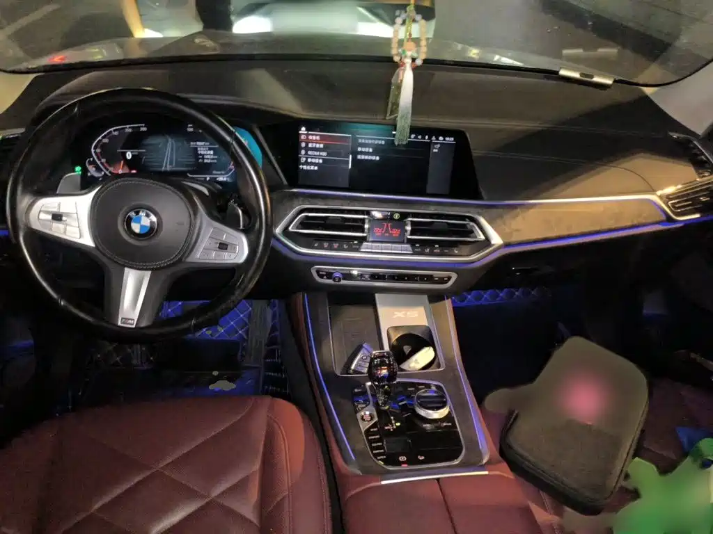 BMW X5 — миниатюра 13