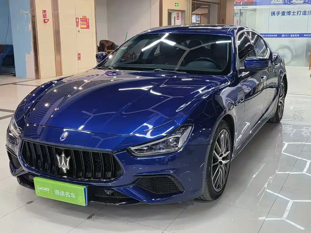 Maserati Ghibli 2015
