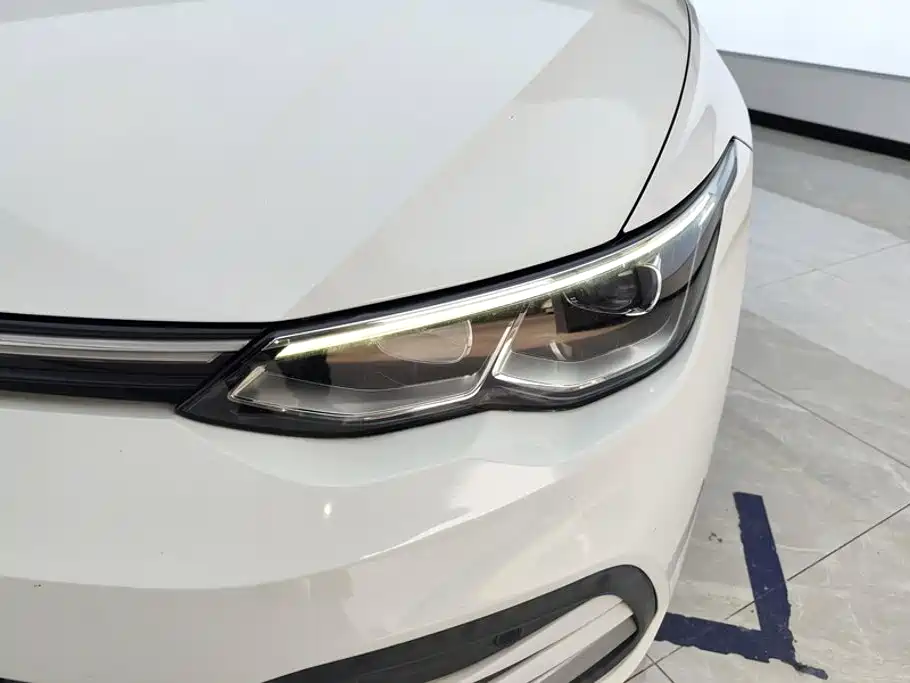 Volkswagen Golf — миниатюра 5