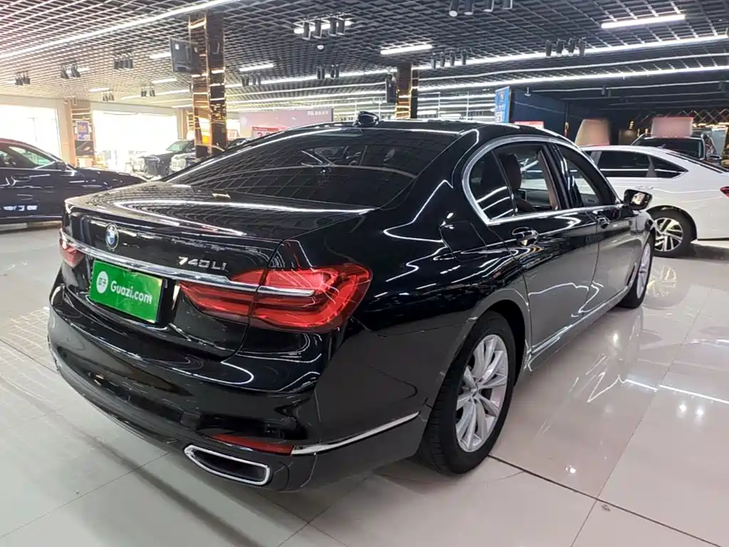 BMW 7 Series 7 2017 730Li Lead