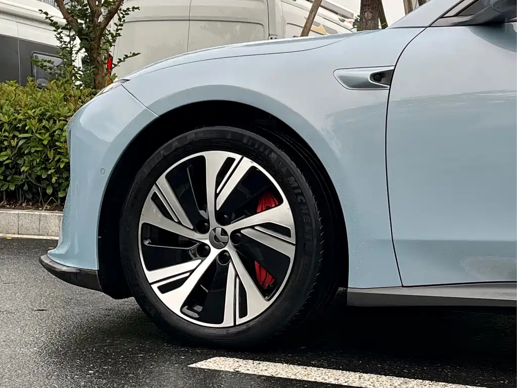 NIO ET5 — миниатюра 8