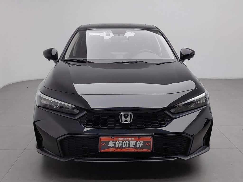 Honda Civic 1.5 л 2025 г. Чёрный, пробег 3000 км
