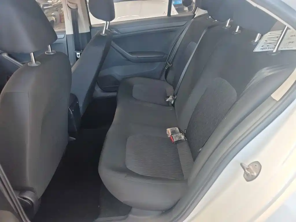 Jetta VA3 — миниатюра 17