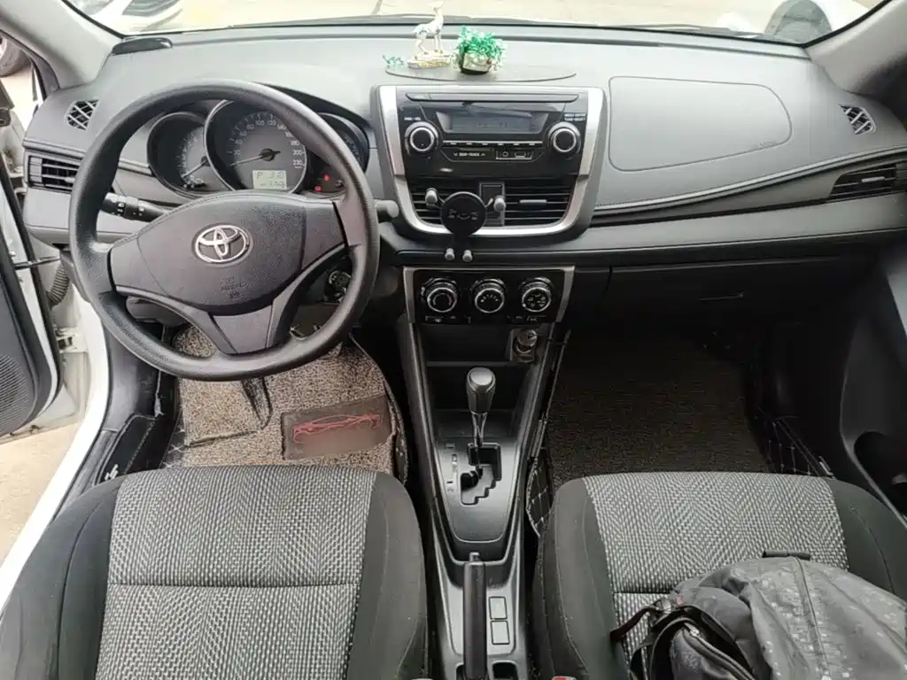 Toyota Vios — миниатюра 10
