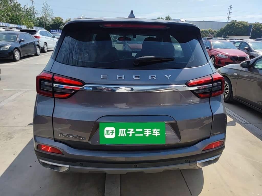 CHERY Tiggo 5x 1.5 л 2021 г. Серебристо-серый, пробег 33300 км