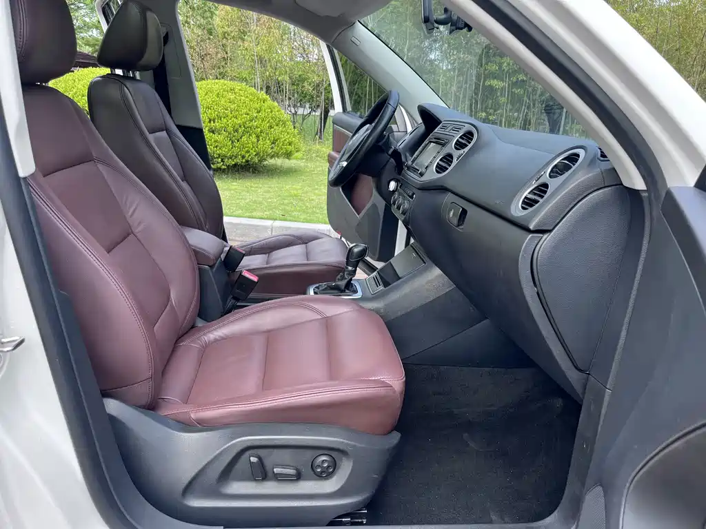 Volkswagen Tiguan — миниатюра 15