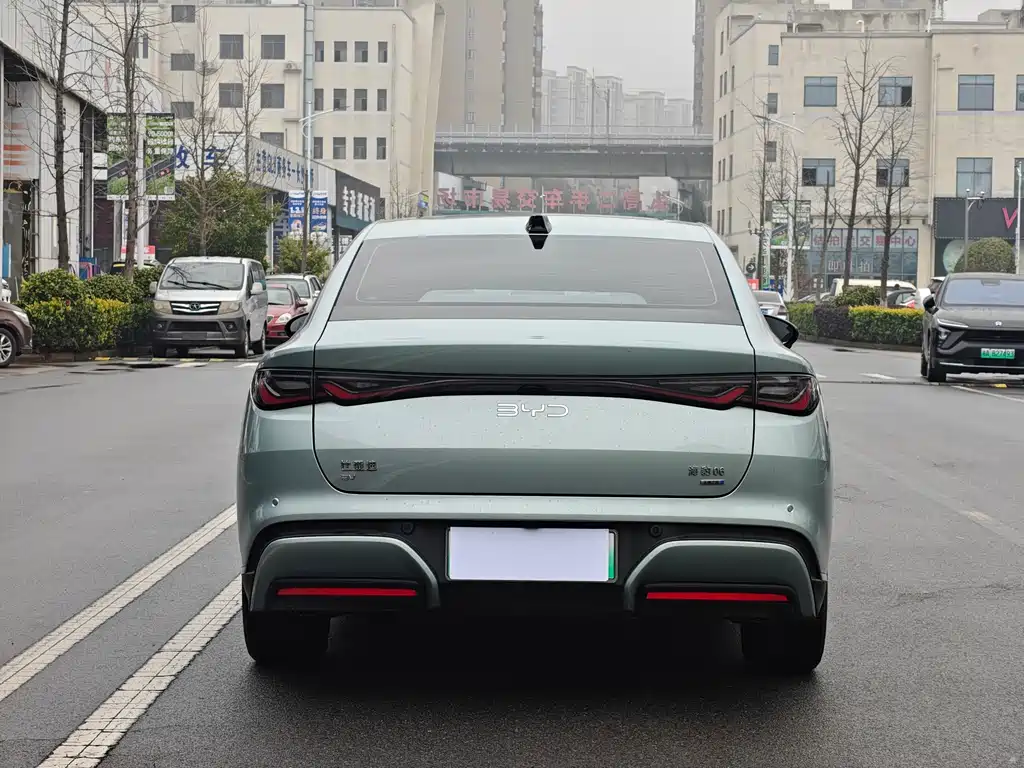 BYD SEAL 06 NEW ENERGY