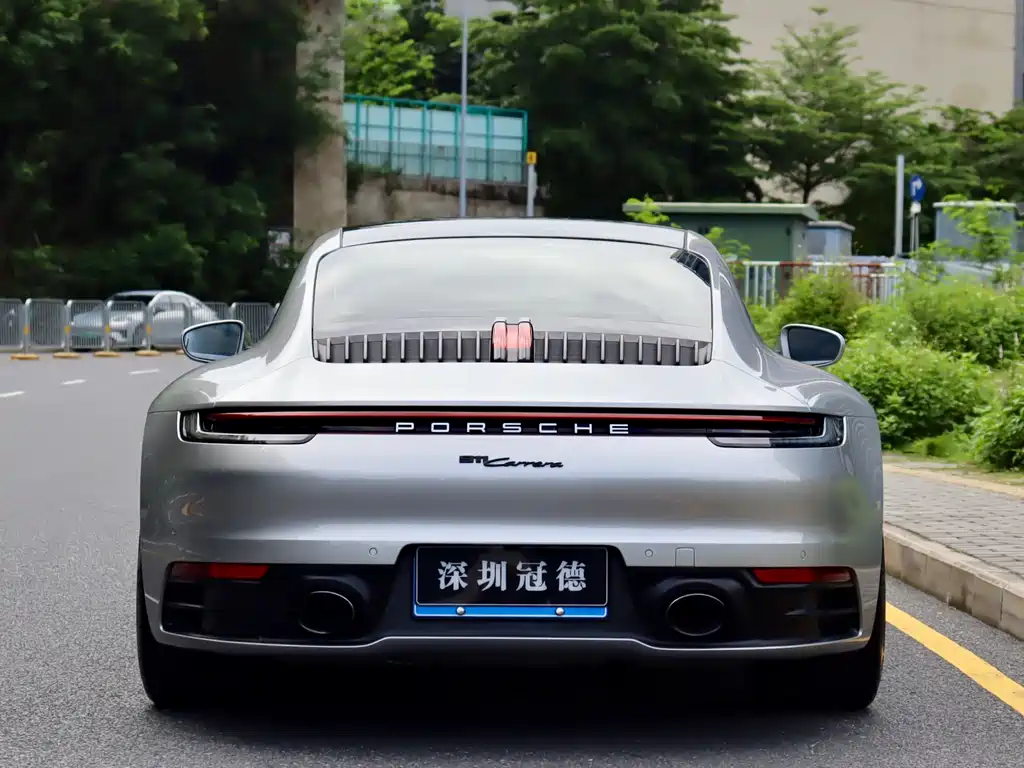 Porsche 911 2022 Carrera 3.0T